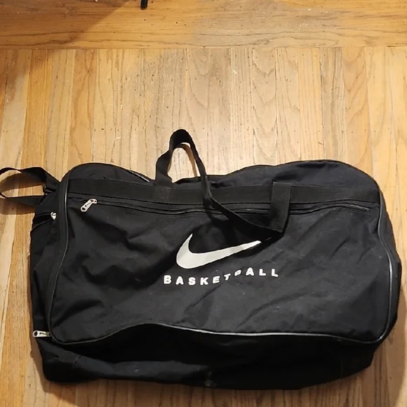 Nike Black Men's Large Basketball Sports Bag - Picture 4 of 11